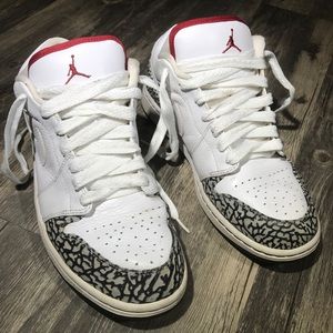 air jordan 1 phat low